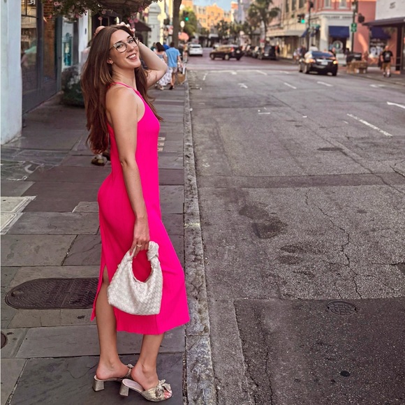 Meet your Posher, Courtney - Picture 5 of 7